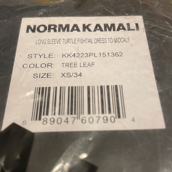 Norma Kamali Green Floral Long Sleeve Turtle Fishtail Dress to Midcalf XS NWT - Picture 11 of 11